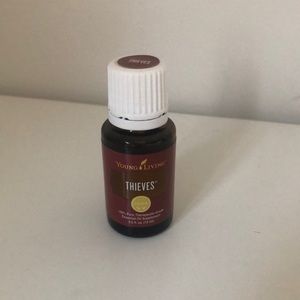 Young Living Essential Oil Theives New 15ml
